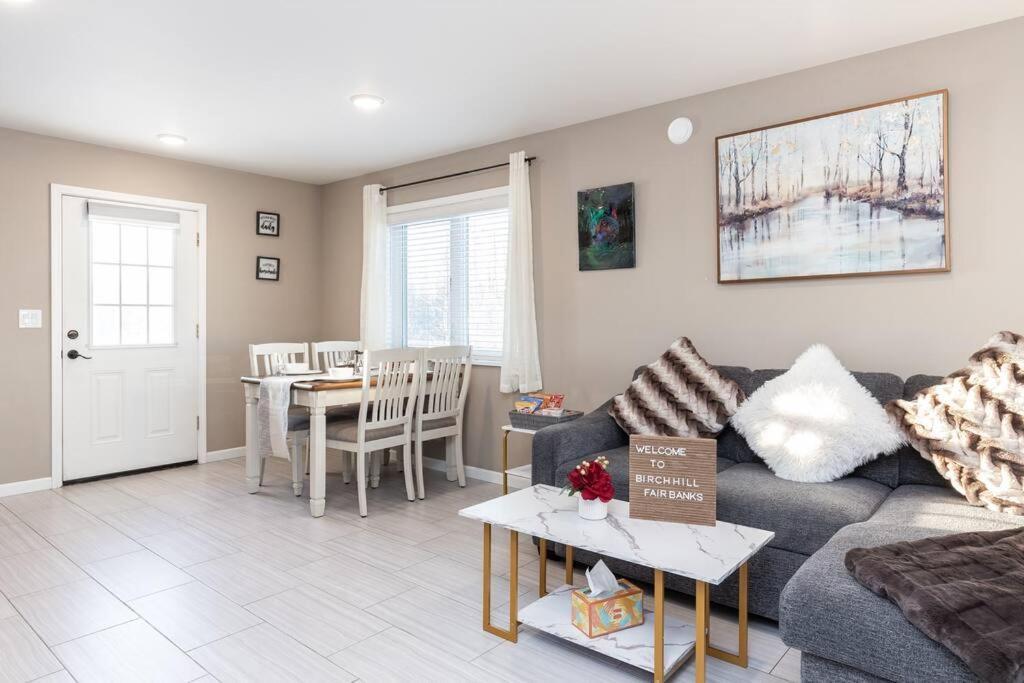 Birch Hill Retreat Great Location2+Garage+Aurora Villa Fairbanks Exteriör bild